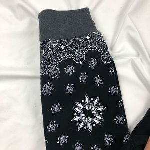 Retro Distrikt Bandana Sweatpants